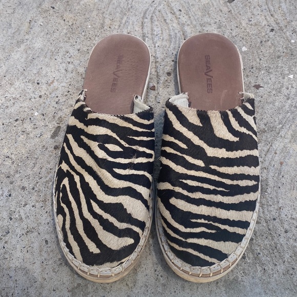 Seavees Lido zebra slide mules size 9 - Picture 1 of 4